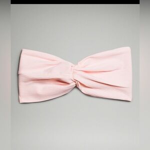 🆕 Women’s Ribbed Nulu Twist-Front Headband - NWT